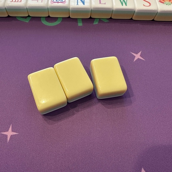 Mahjong Tile Set - Picture 7 of 7